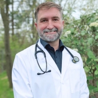 Christopher Shapley, DVM, CVA, CVCH, CVFT