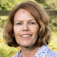 Sheilah Robertson, BVMS (Hons), PhD, DACVAA, DECVAA, DACAW, DECAWBM (WSEL), CVA, FRCVS