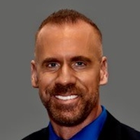 Moderator: Adam Christman, DVM, MBA