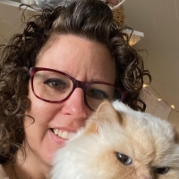 Karen Roach, RVT, VTS (ECC)