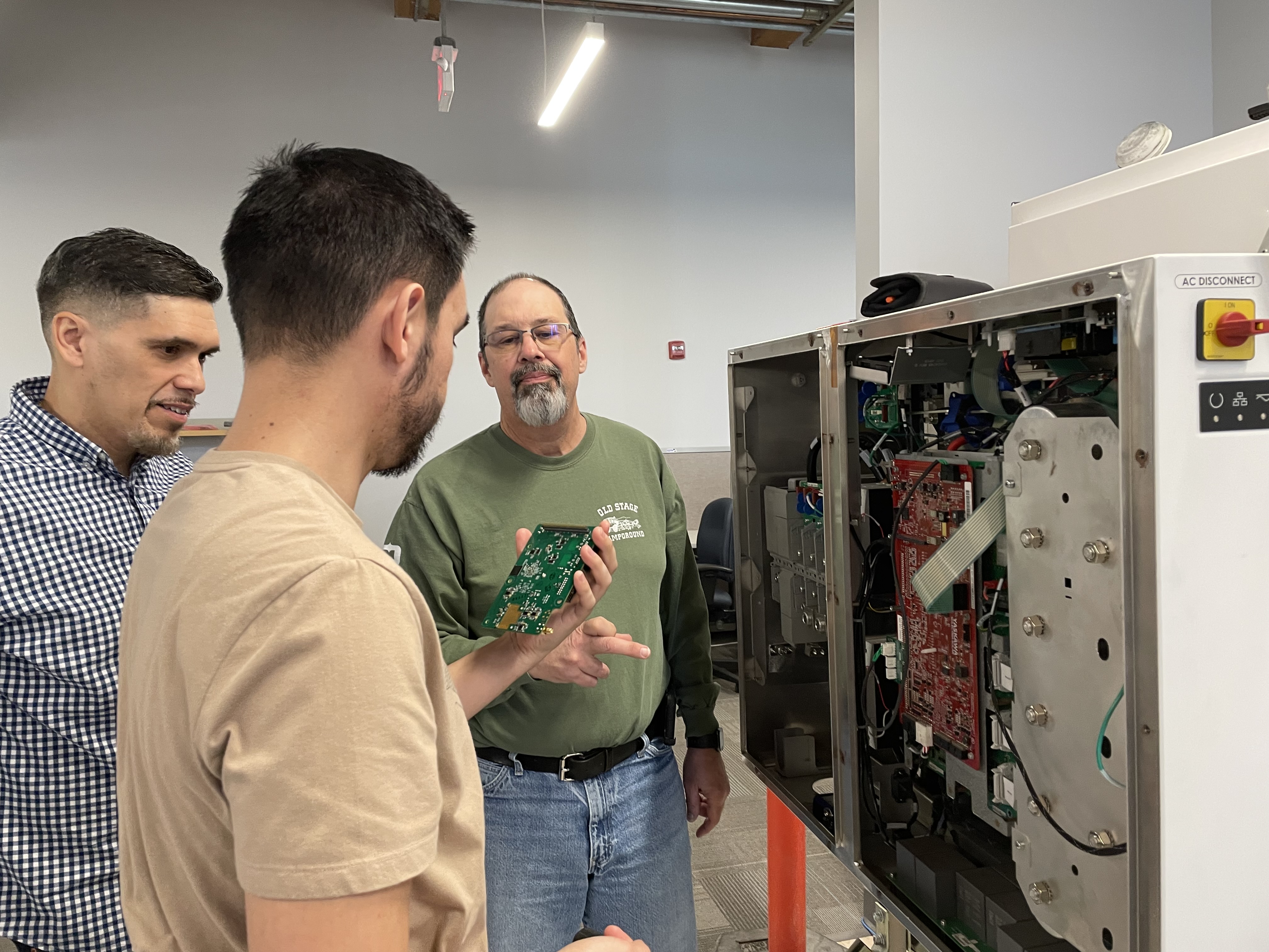 Solectria XGI 1500 Hands-on Troubleshooting - Yaskawa America, Inc.